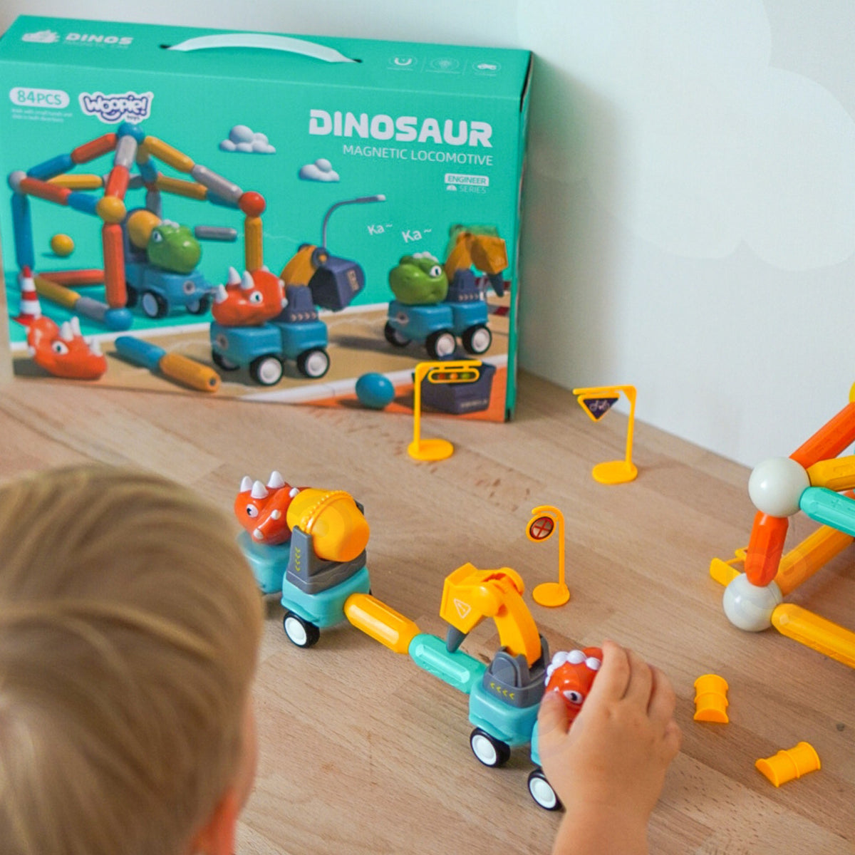 Magnetic rods, balls, wheels and dinosaur heads