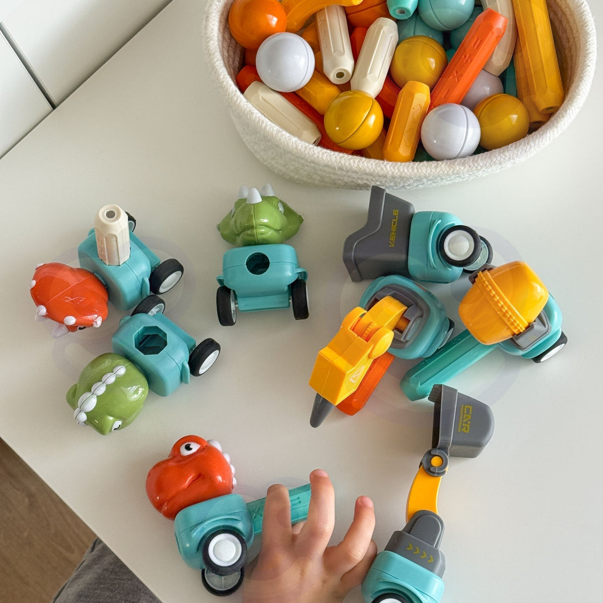 Magnetic dinosaur vehicles set box – Woopie