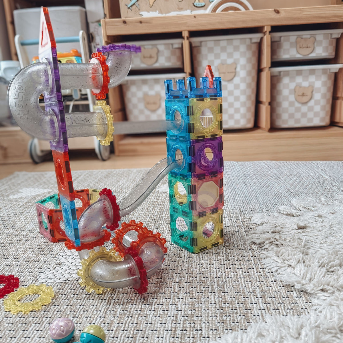 Magnetic marble run – STEM building toy for ages 3+
