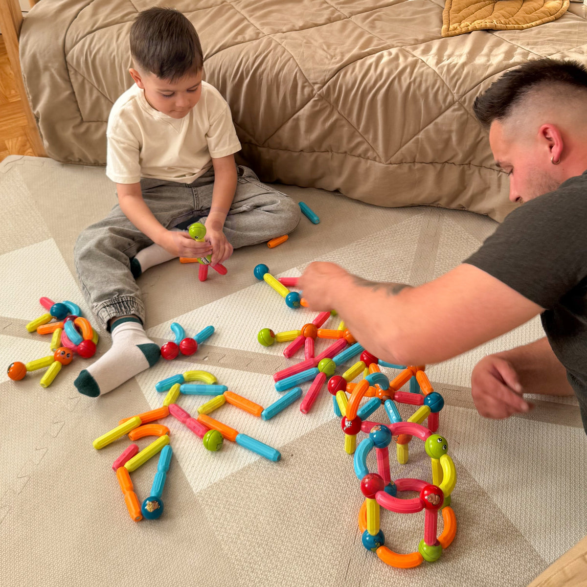 Woopie magnetic sticks case 128 – case with wheels