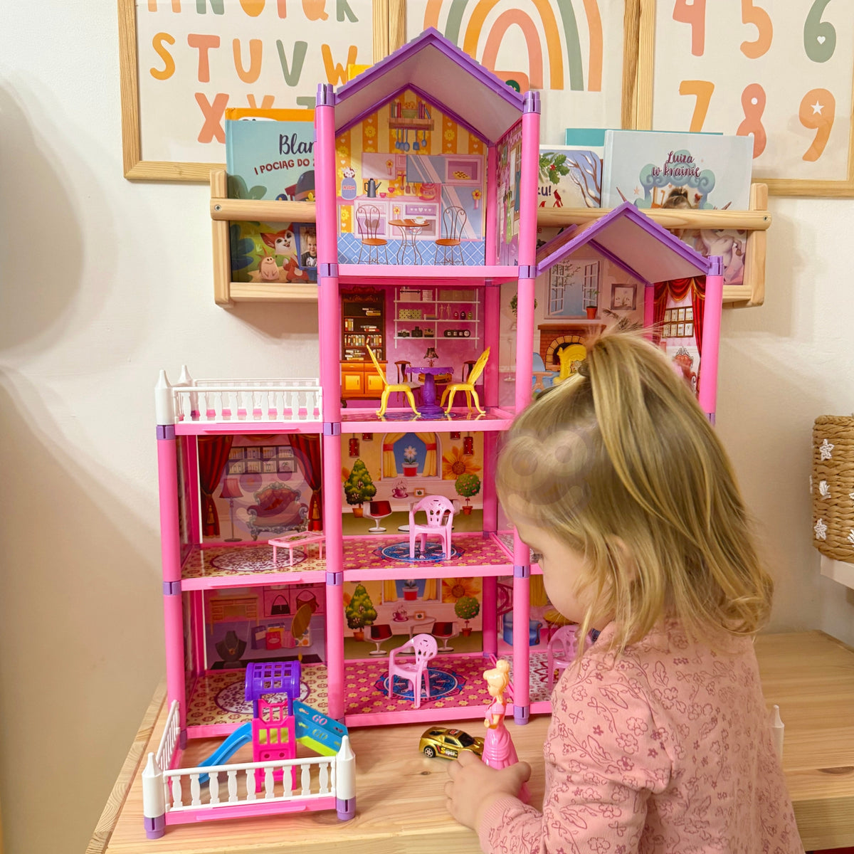 Woopie Lovely House dollhouse – multi-storey villa with several rooms