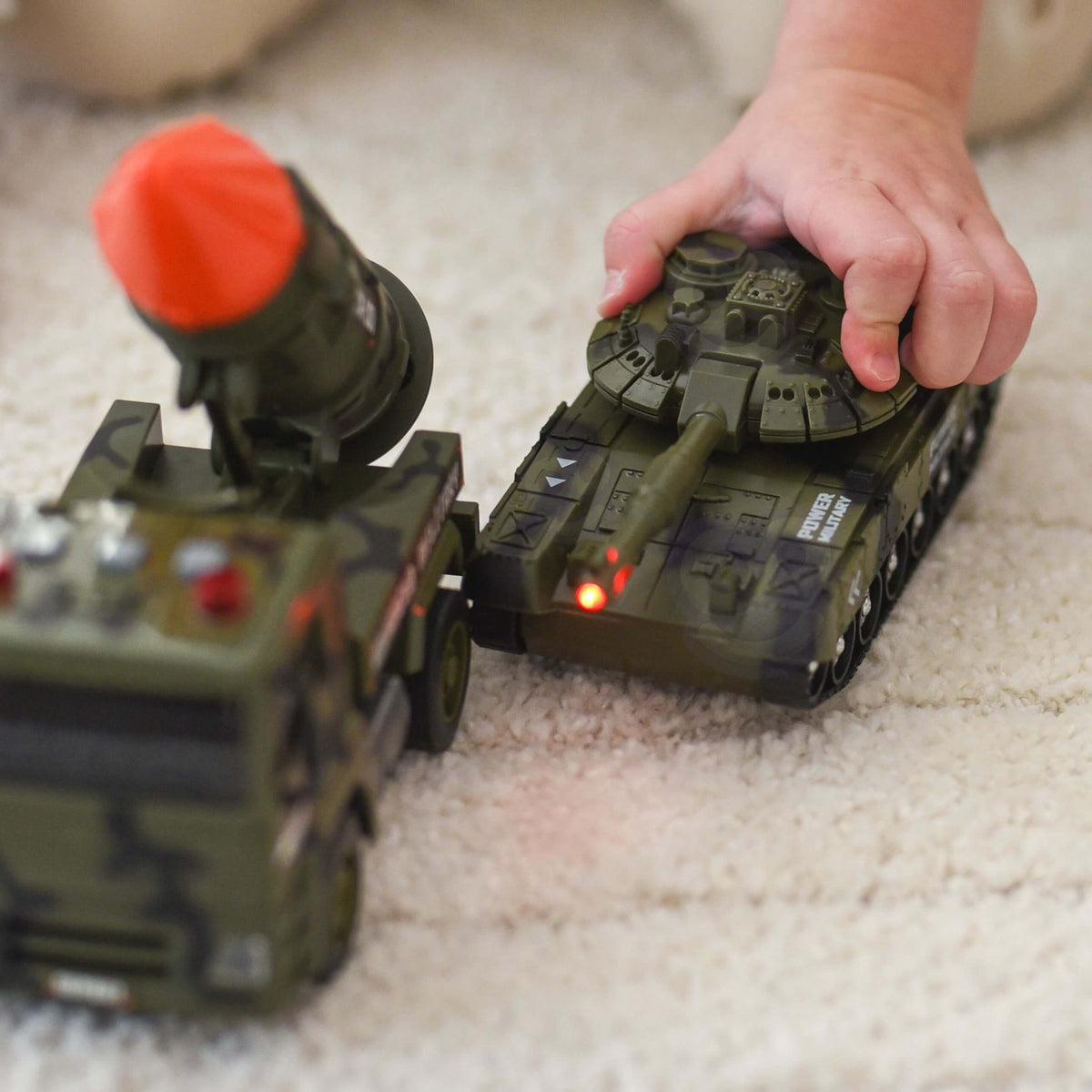Woopie military vehicle set – rocket launcher trucks