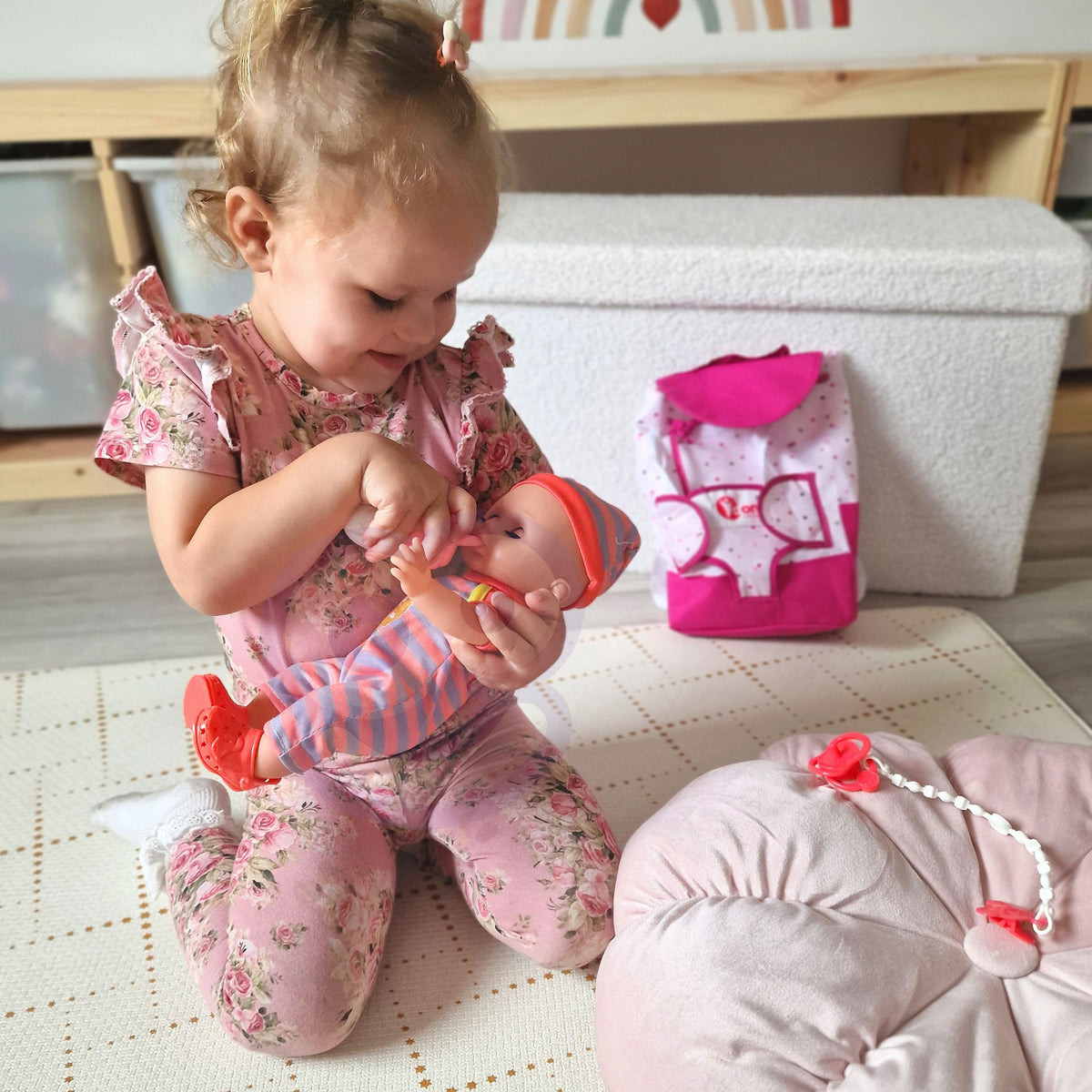 Woopie Royal babysitter doll set – potty and changing accessories