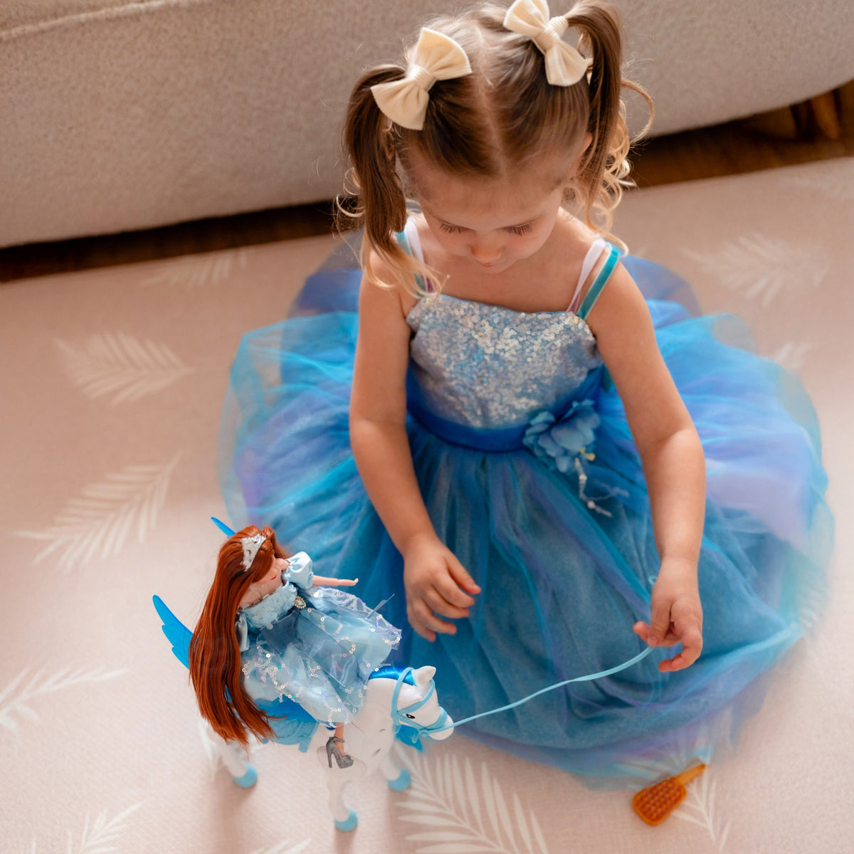 Woopie Royal interactive pegasus – pegasus with a princess doll