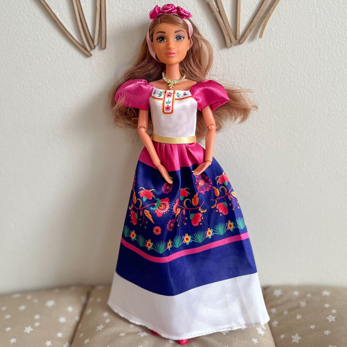 Woopie Royal Lily Mexican doll – floral dress detail