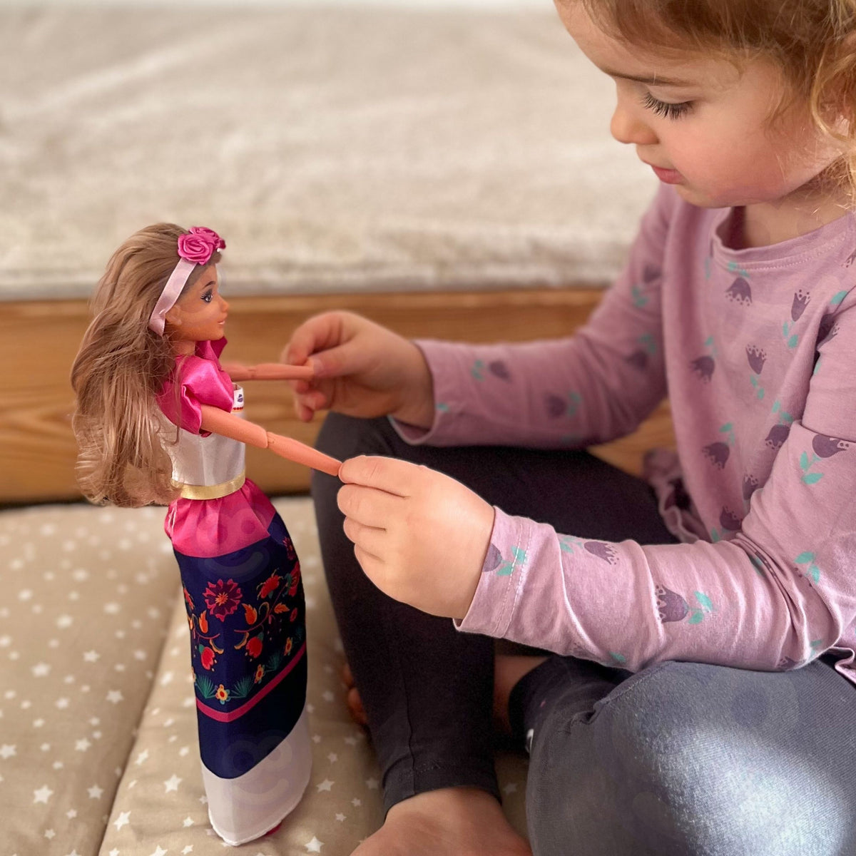 Woopie Royal Lily Mexican doll – doll in the box
