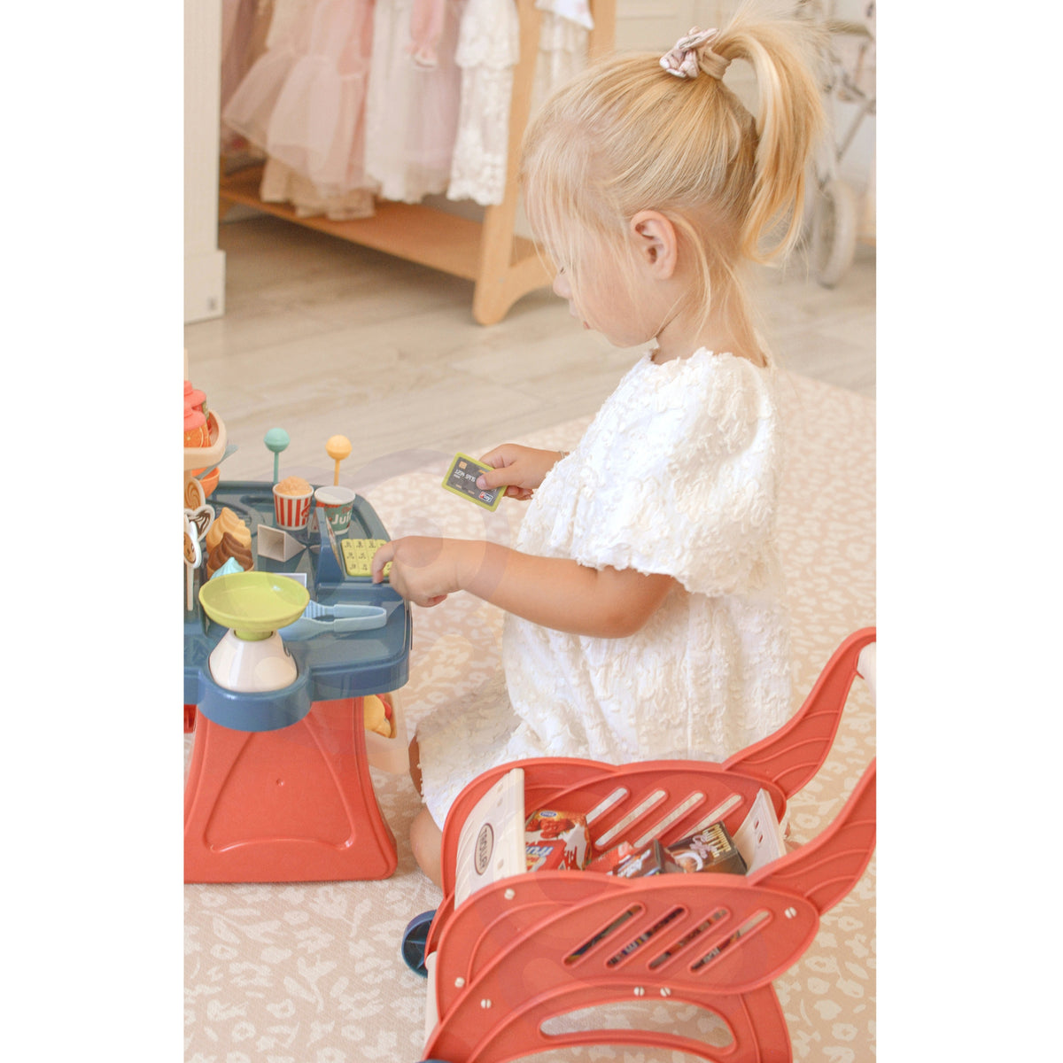 Woopie toy supermarket – shopping cart with groceries
