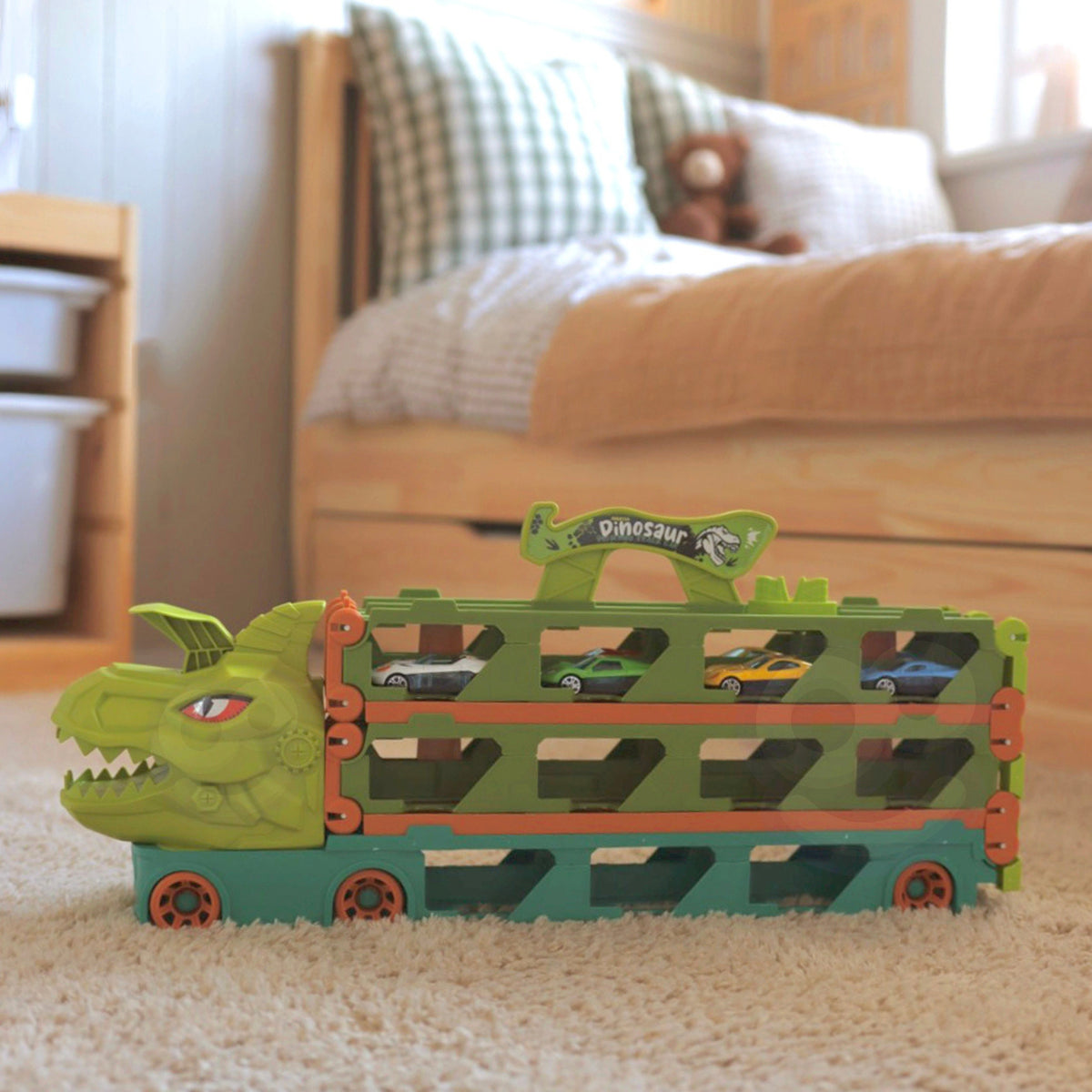 Dinosaur truck – built-in launcher for metal cars