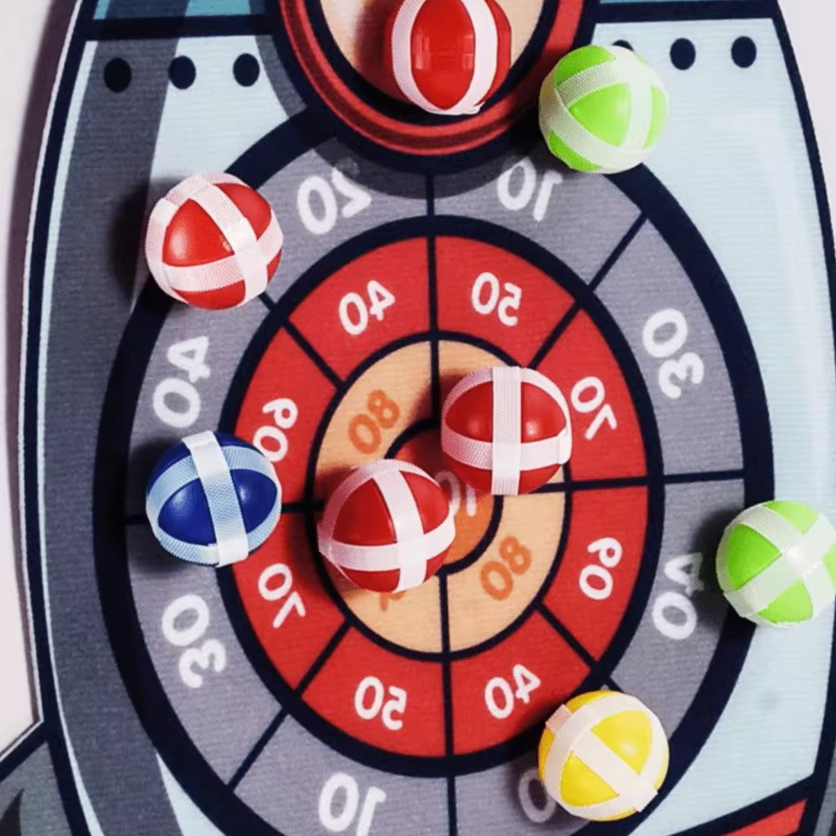 Velcro dartboard – safe throwing game for children aged 3+