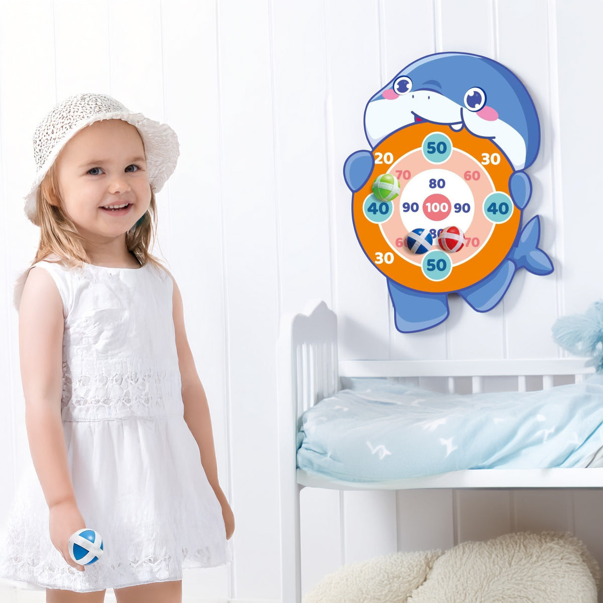 Shark velcro dartboard set in its packaging – Woopie