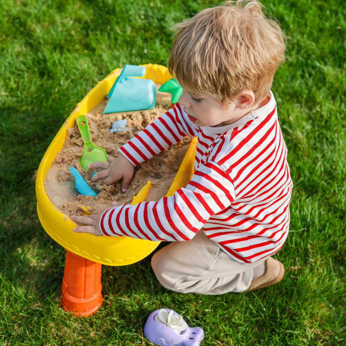 Woopie pirate ship water table – sand and water tub