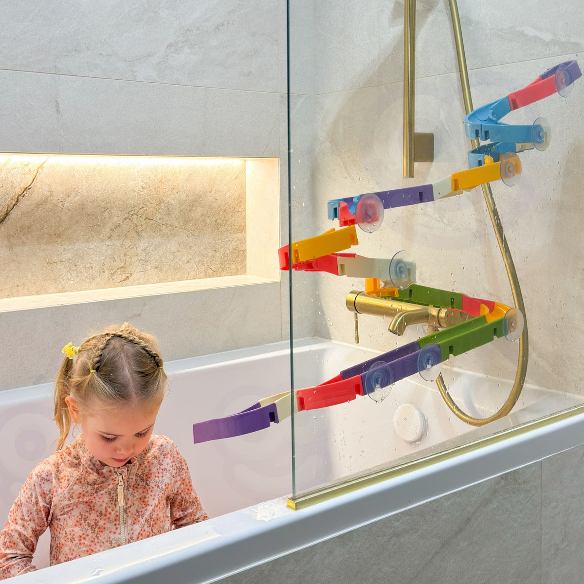 Woopie bath water track 48 – yellow ducks