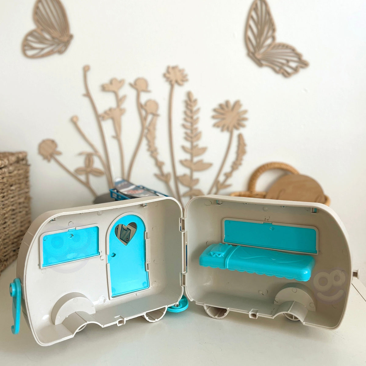 XL camper van with trailer set box – Woopie
